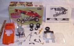 REVELL HEAVY HUGGER CAMARO Z28 FUNNY CAR MODEL KIT 1:25 1970 H-1342
