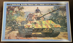 NICHIMO 1:35 SCALE WORLD WIDE MEMORIAL TANKS-TIGER II-PREOWNED *VINTAGE*