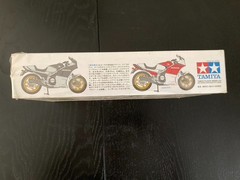 Vintage Tamiya 1/12 Honda VF750F Motorcycle Model Kit #14031