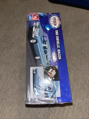 AMT 1965 Chevelle Wagon Street Stock & Strip 1:25 Model Car Kit 38530 New Sealed