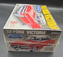Lindberg 1/25 ’53 Ford Victoria Model Kit 1953 Ford New Factory Sealed # 72172
