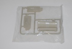 MOEBIUS 1970 FORD F-100 4×4 1230 ⭐PARTS⭐ CAB SEAT+INNER DOOR PANELS 1:25