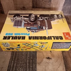 Vintage AMT California Hauler Peterbilt 359 Partially Built 1/25th T500 Read