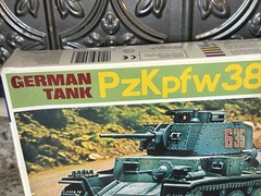 Vintage WW2 Model Kit German PanzerKampfwagen (PzKpfw) No. 212 Missing Pieces