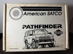Nissan Pathfinder #30001 Plastic Model Kit 1:24 Scale NIOB Sealed Parts