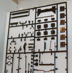 1/35 VINTAGE PEERLESS WHITE M3A1 SCOUT CAR PARTS SPRUE C CHASSIE & MISC PARTS