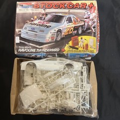 Monogram Stock Car + Davey Allison’s Havoline Thunderbird 1:24 Model As Pictures