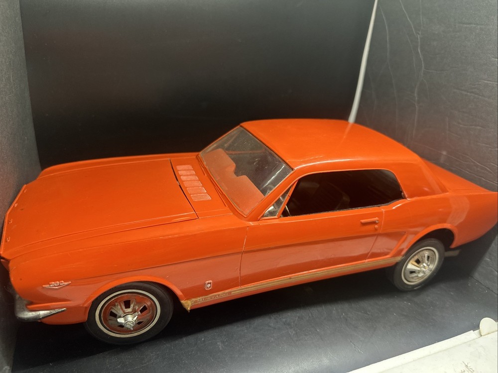 AMF Wen Mac 1966 Ford Mustang Coupe Electric Dealers Promo Model Car 1:12 WORKS