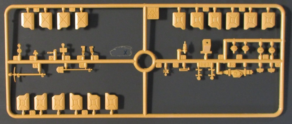 Italeri 1/35th Scale Sd Kfz 234/2 Puma – Parts Lot D from Kit No. 6572