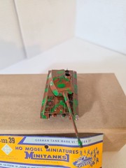 Roco HO Minitanks Z-133.39 German Tank Mark VI “Tiger II” Austria OB Customized