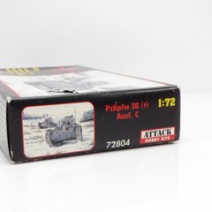 WWII German Tank PzKpfw 38 (t) Ausf. C – Vintage Attack Hobby Kits 1/72 Model
