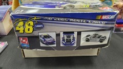 CIB 2005 JIMMIE JOHNSON LOWE’S CHEVY MONTE CARLO #48 1/25 AMT MODEL KIT #38297