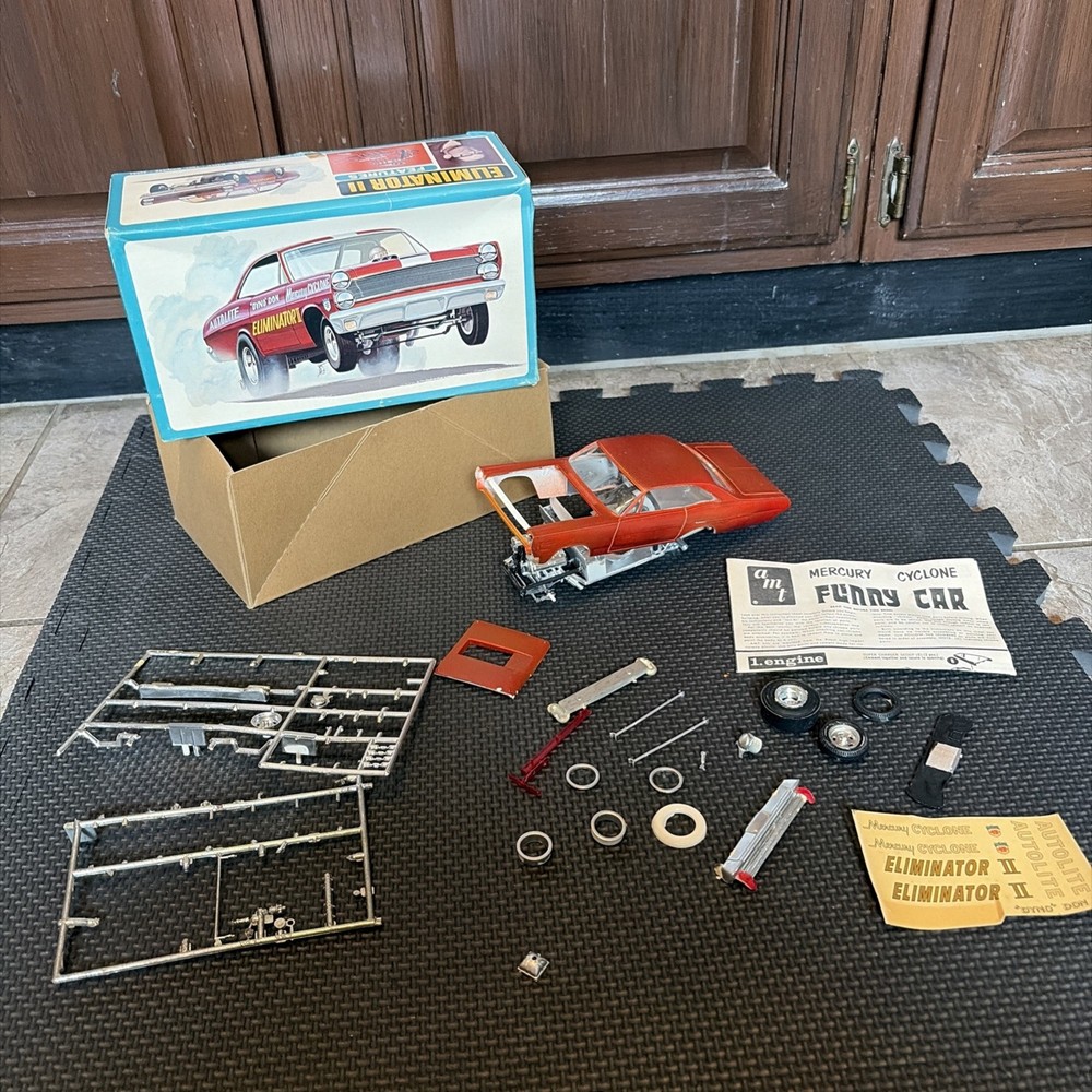 AMT 1/25 Eliminator II Mercury Cyclone Funny Car Model Kit