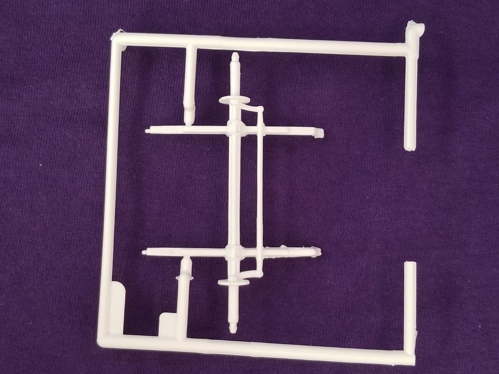 1979 GMC Captain Hook Wrecker FRONT AXLE / SPRINGS for Revell 1:25 Model Kit 79