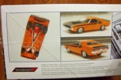 REVELL ’70 DODGE CHALLENGER T/A 2’n1 MODEL KIT 1/24 SCALE