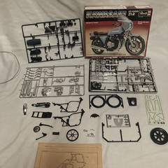Revell 7802 1:12 Kawasaki KZ-1000 Z1-R Motorcycle Model Kit Vintage 1981 missing