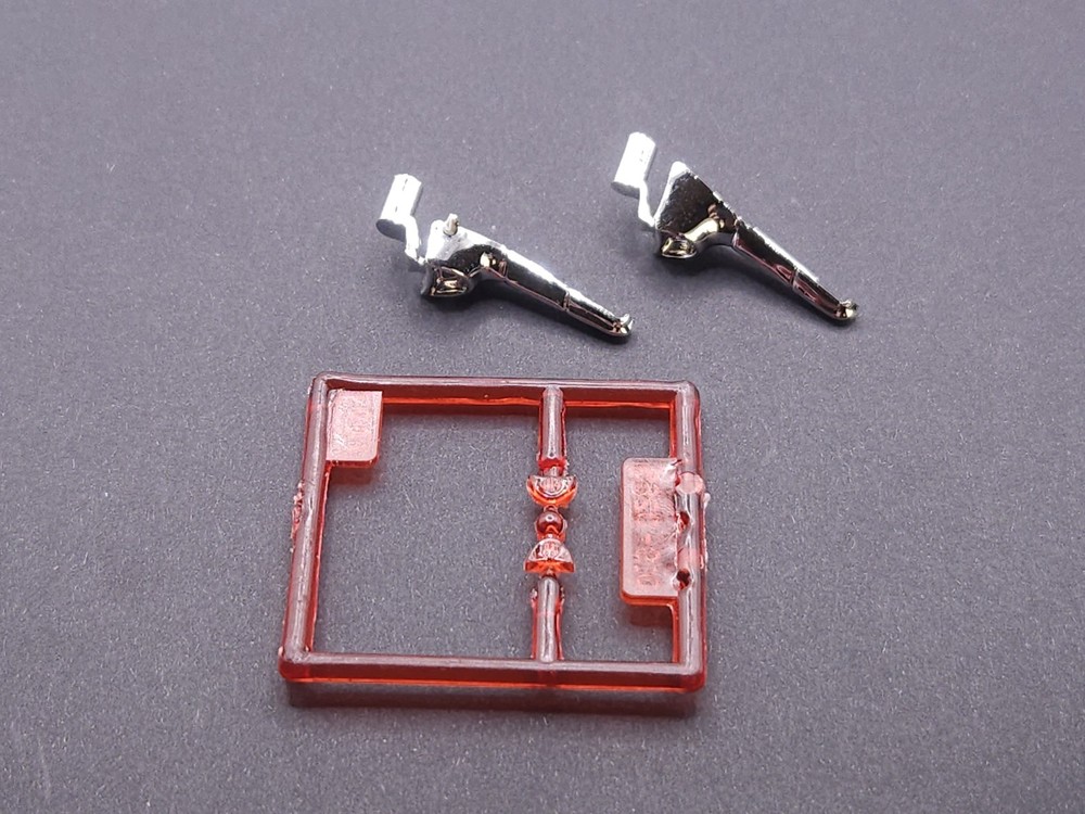 AMT 1957 Chevrolet Bel Air 1:25 Model #8315 – PARTS – REAR TAIL LIGHTS