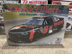 Salvino’s Jr Models 1/24 Scale Chase Elliot 2023 Chevy Camaro ZL1 NASCAR Hooters