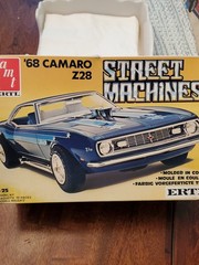 AMT 68 Camaro Z28 Street Machine 1:25 Scale Kit 6530 New Open Box