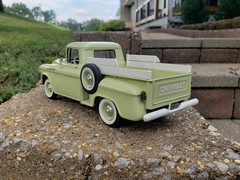 1957 Chevrolet 3100 Pickup Truck – Pro Built Vintage AAM Resin – 1/25