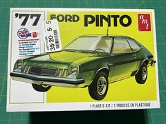 AMT 1129 1977 FORD PINTO plastic model kit 1/25