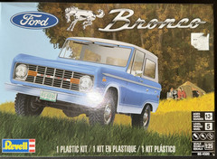 Revell 4320 Ford Bronco Kitbash Parts Trailer Hitch