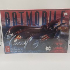 AMT Batman & Robin Movie Batmobile 1:25 Scale Plastic Model Car Kit
