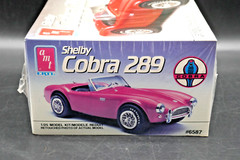 1:25 AMT ERTL Shelby Cobra 289 Model Kit 6587 – Sealed