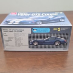 AMT Ertl 1:25 Dodge Viper GTS Coupe Plastic Model Kit started but Unassembled
