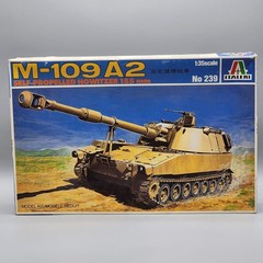 Italeri 1/35 M-109 A2 Parts Kit Bash Boxes #22 #23