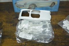 Vintage AMT 1953 Corvette 1/25 Scale Model Kit T310 – OB COMPLETE c1