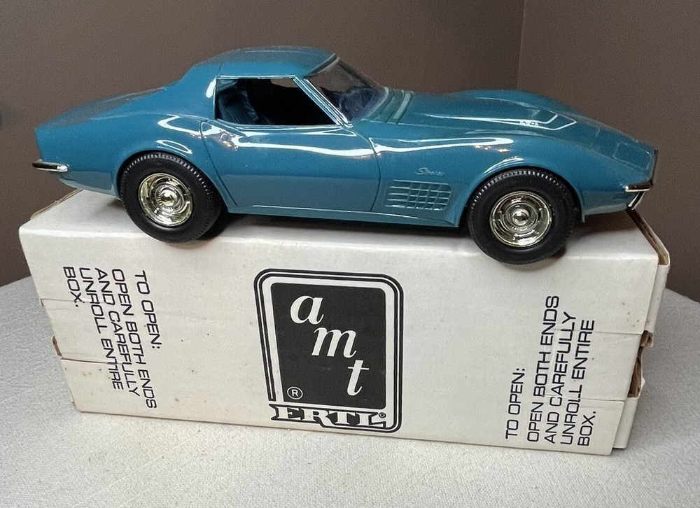 AMT ERTL 1970 Chevrolet Corvette LT-1 (Mulsanne Blue) 6878 w/ Box – Dealer Promo