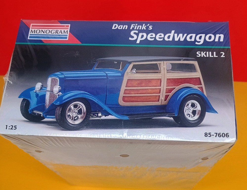 Dan Fink’s Speedwagon by Revell Monogram 1/25 scale #85-7606 Factory Sealed