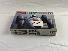 Tamiya 20043 Honda F-1 RA272 model kit