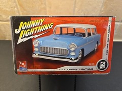 AMT, Johnny Lightning, ’55 Chevy Nomad W/1:64 scale Die-Cast !!Sealed Inside!!