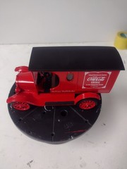 Built AMT 1/25 1923 Ford Model T Coca-Cola Delivery Van Model Kit