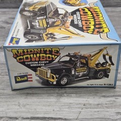 Midnite Cowboy Custom Chevy Wrecker Truck by Revell #H-1383 Factory Sealed