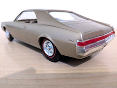*RARE COLOR! *ORIGINAL VINTAGE 1968 AMC JAVELIN SST PROMO MODEL CAR *SUPER C@@L!