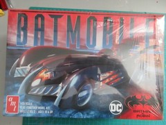 AMT BATMAN & ROBIN MOVIE BATMOBILE 1/25 SCALE PLASTIC MODEL KIT 2022 BRAND NIB.