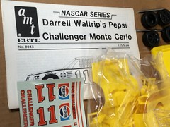 AMT ERTL 1:25 SCALE MODEL KIT #11 PEPSI CHEVY MONTE CARLO – DARRELL WALTRIP