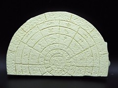 FANTASY BASE, Dr Flintbone, 275mm high x 190mm wide Resin Back & Base, Brand NEW