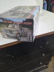 REVELL TRUCKS ’78 GMC Big Game Country Pickup Plastic 1:24 Model New in Open Box
