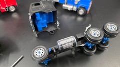 4 MONOGRAM SNAP 1/32 BUILT TRUCKS / PARTS FREIGHTLINER MACK KENWORTH BC TRUCKS