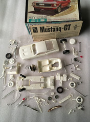 Vtg AMT 68 Ford Mustang GT 1/25 Model Car Kit Customizing 6168-200 Partial Built