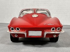1/24 Scale Nicely Built 1963 Chevrolet CORVETTE Split Window RED Coupe Model Kit