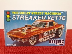 MPC 1967 Chevy Corvette Stingray – Plastic Model Car Vehicle Kit – 1/25 Scale