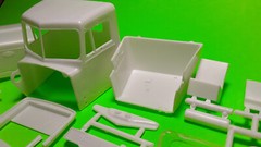Peterbilt 359 Wrecker 1/25 Cab Hood Glass Chrome Grill Mirror Truck Semi Tractor