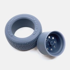 1/24 Resin 15 inch Weld Draglite Wheels, BFGoodrich Radial T/A Tires, and Brakes
