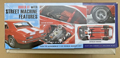 AMT ’68 Chevrolet Camaro Z/28 2 in 1 Customizing 1/25 Plastic Model Kit