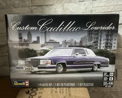 Revell Lowrider Cadillac 1:25 Scale Sealed NEW